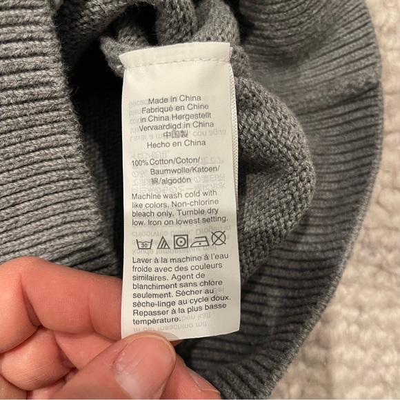 Crewcuts Dinosaur sweater- Boys XS (4-5 year) - Picture 4 of 7